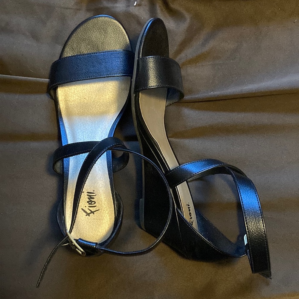 Wedged sandal